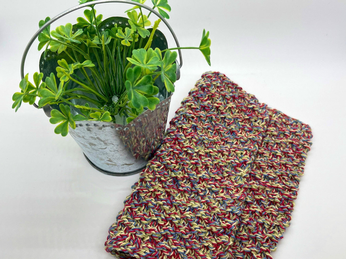 Red Twists Cloth
