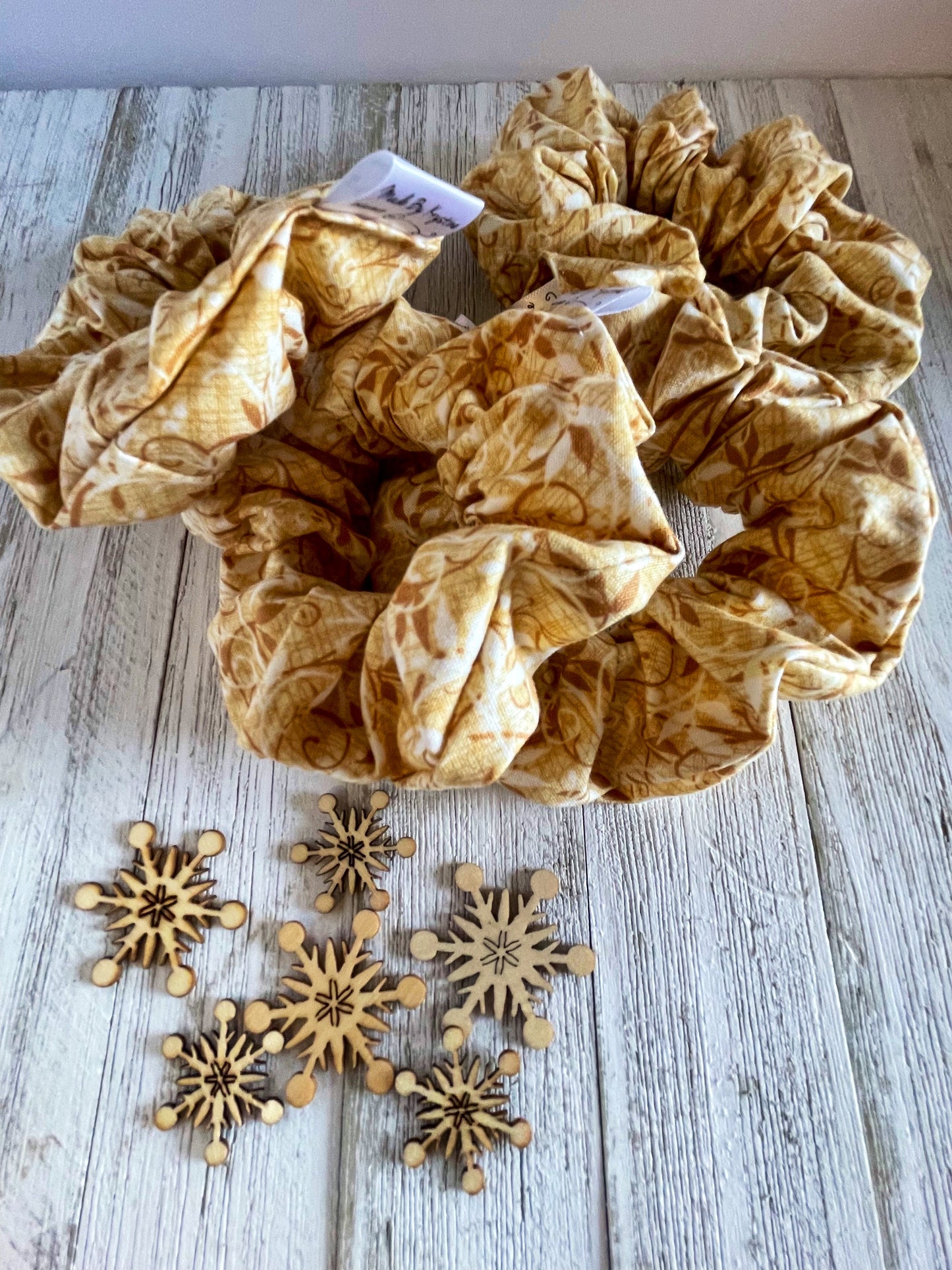 Brown and White Pattern Scrunchie